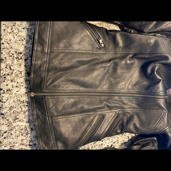 VINTAGE MOTORCYCLE Biker JACKET quality leather no size tag but is size XS-small - Picture 10 of 12